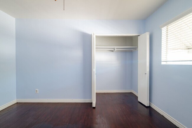 Building Photo - 121 N Spruce St. Montebello CA 90640