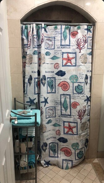 Building Photo - 3705 W Belden Ave