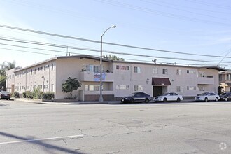Primary Photo - 3030 E Artesia Blvd