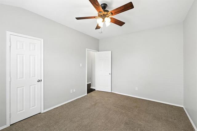 Building Photo - 1056 Breeders Cup Dr