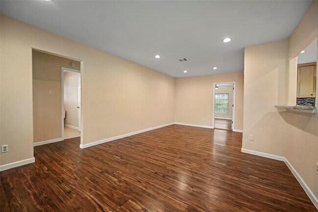 Building Photo - 4409 Wendell St