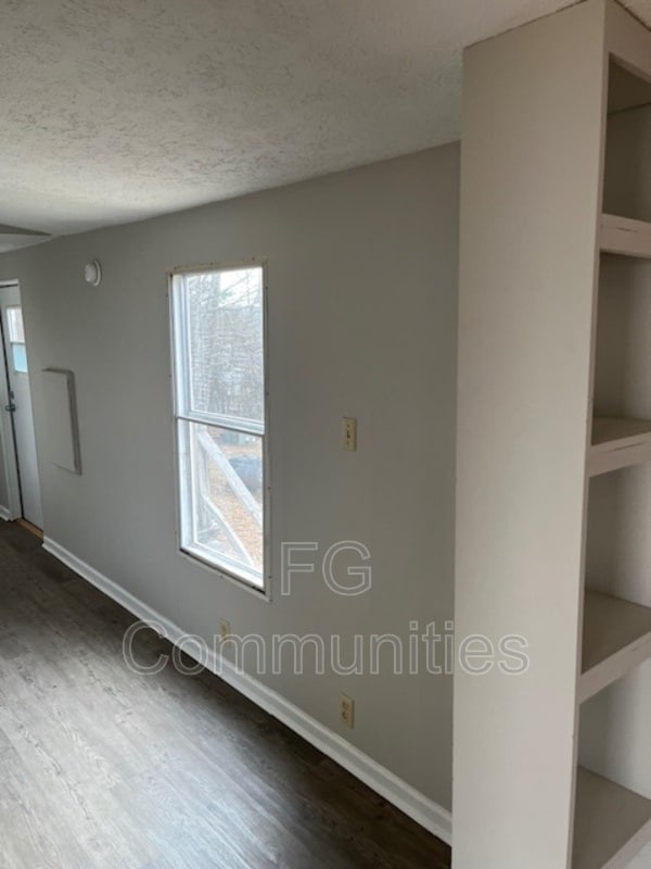 Building Photo - 100 2nd Ave SE