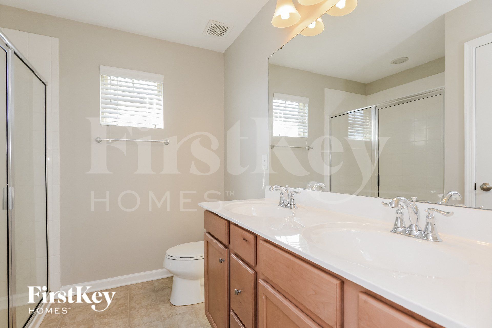 Building Photo - 825 Wingthorn Rose Dr