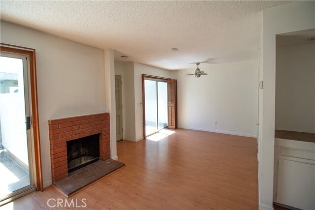 Building Photo - 11818 Moorpark St