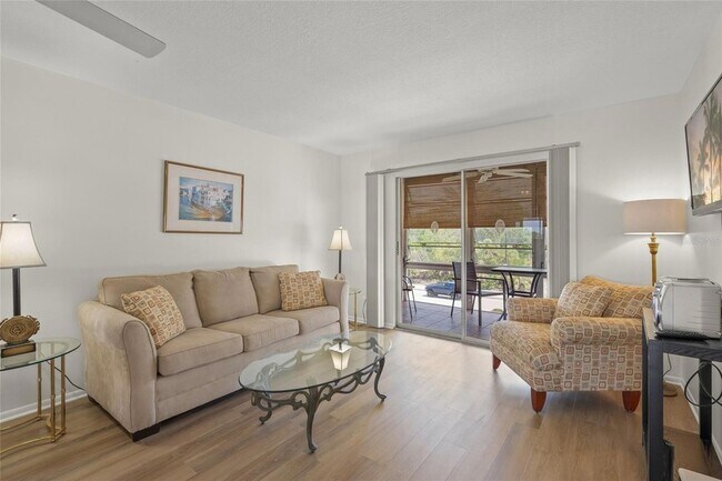 Building Photo - 708 S Tamiami Trl