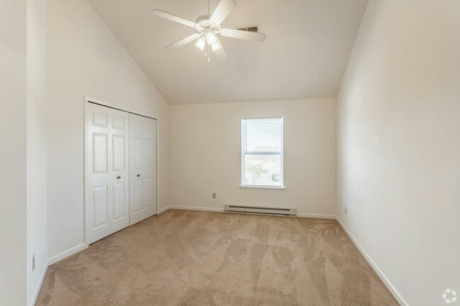 Building Photo - 40 Lightning Ln