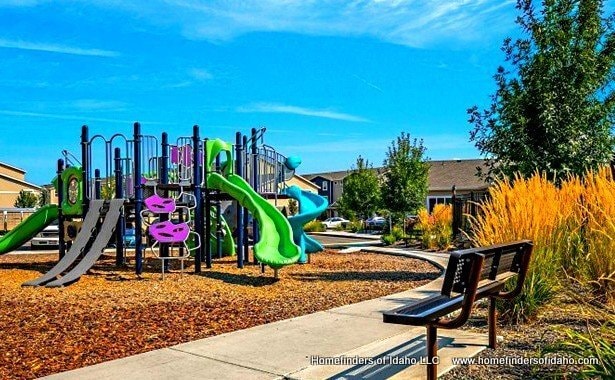 Building Photo - 3710 N Centrepoint Way