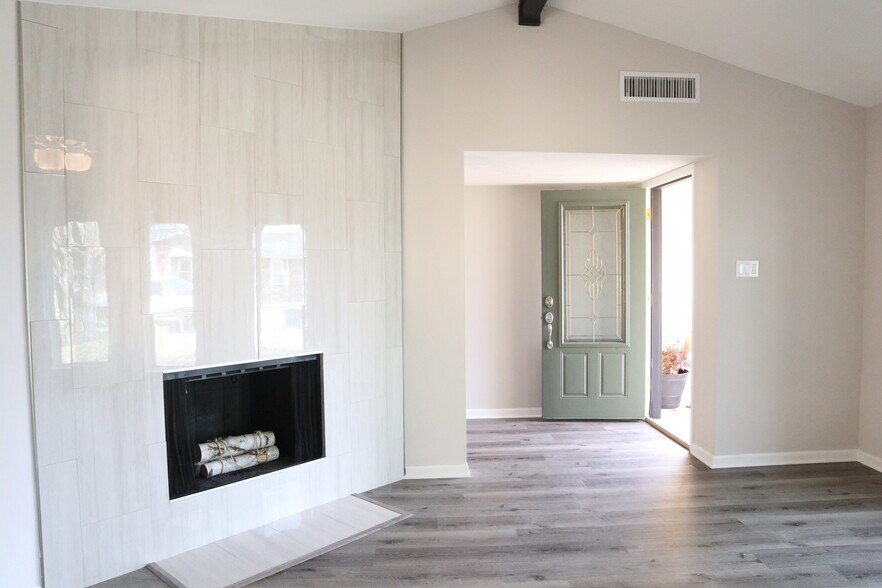 Building Photo - 4813 Wagner Dr