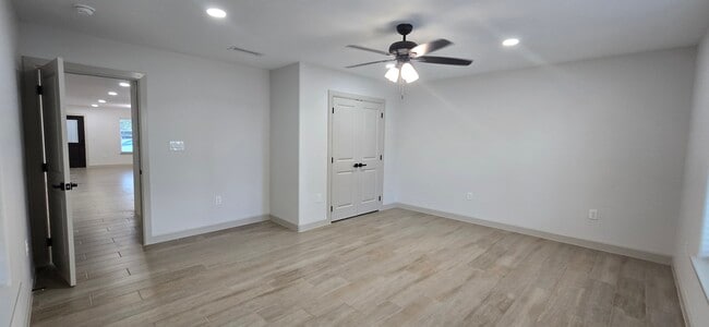 Building Photo - 3809 Buddy Owens Blvd