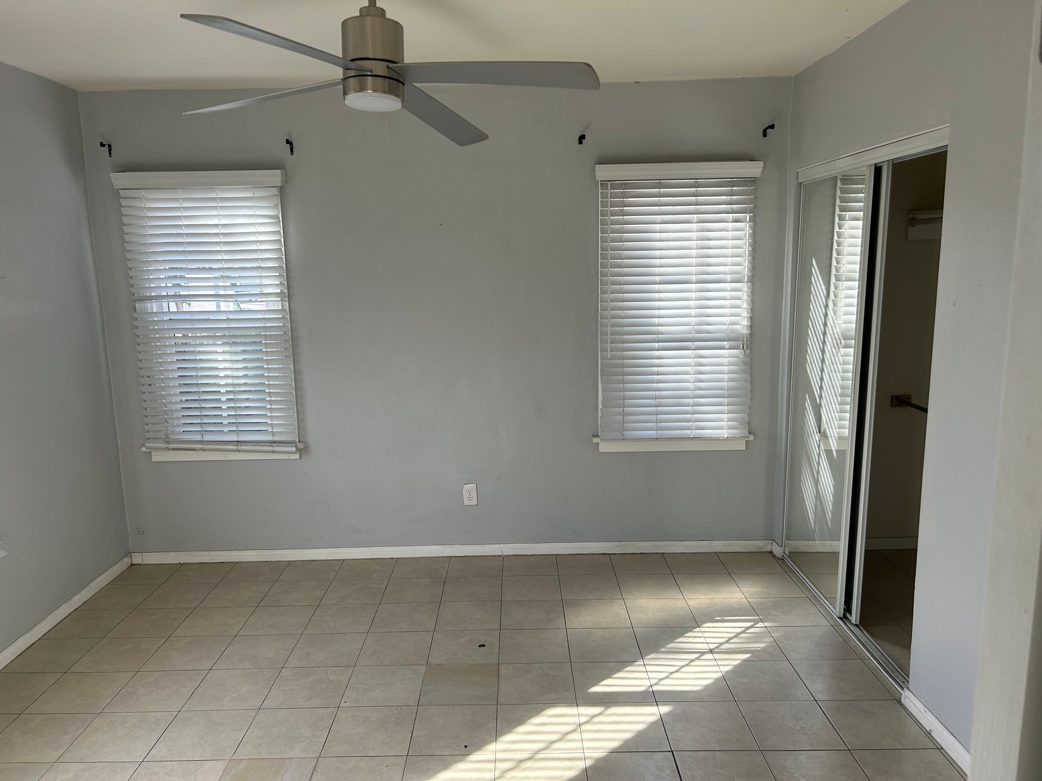 Building Photo - 6835 Newell St