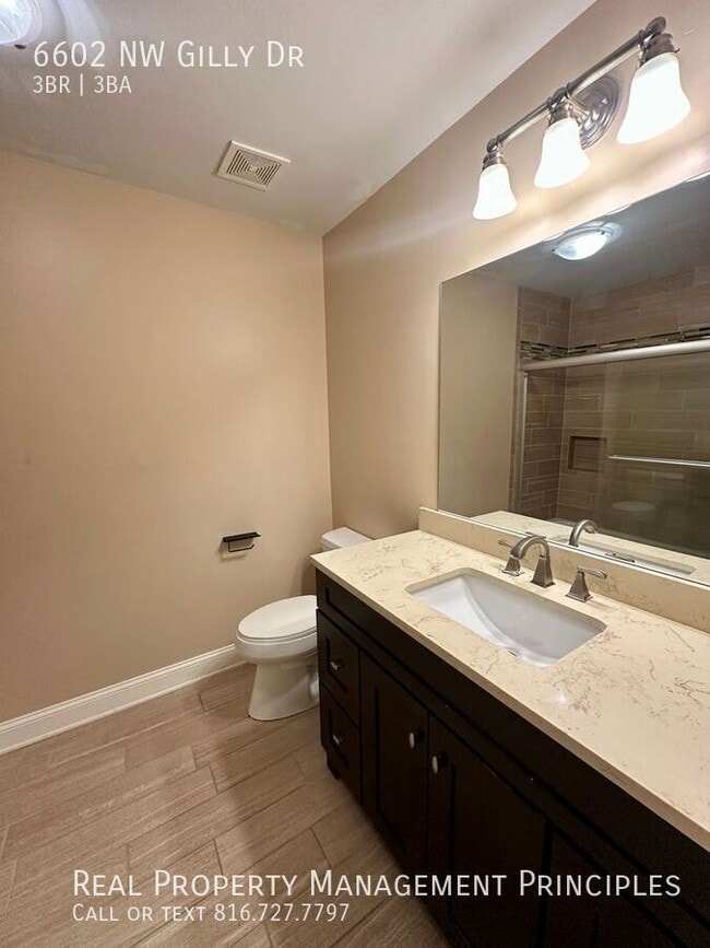 Building Photo - 6602 NW Gilly Rd