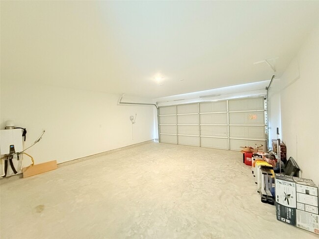 Building Photo - 17941 Valle Cupa Ln