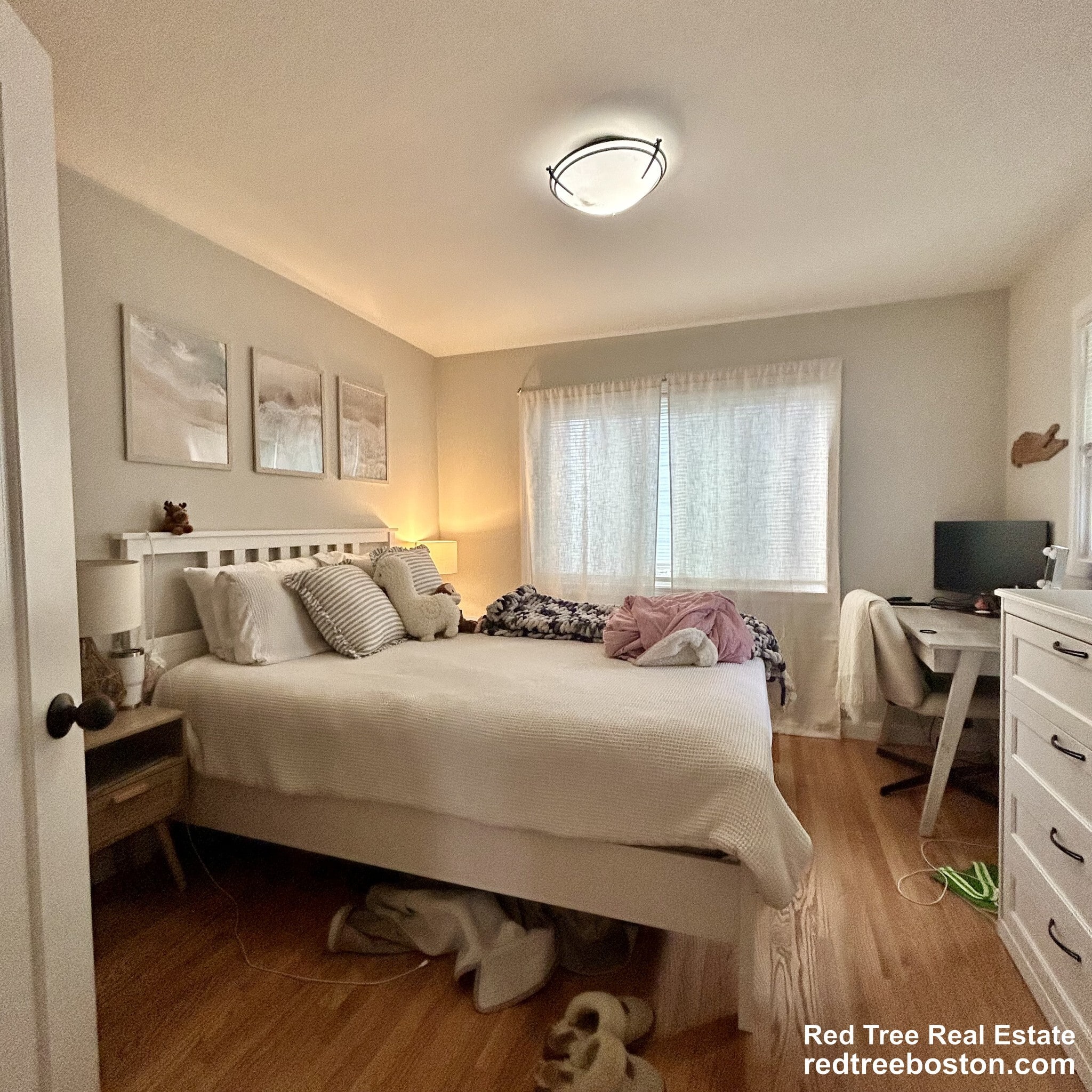 Building Photo - 329 W 4th St