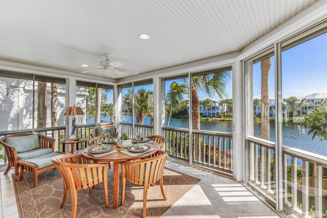 Building Photo - 777 Beach View Dr