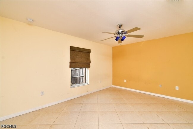 Building Photo - 3409 16th St W