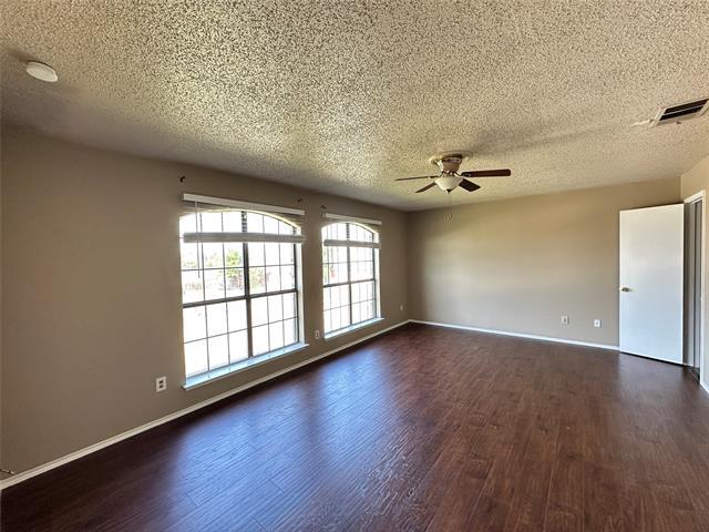 Building Photo - 6109 Cypress Dr