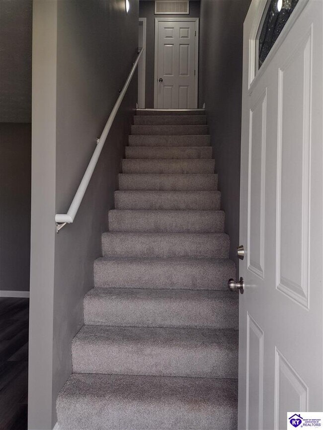 Building Photo - 265 Palmetto Loop