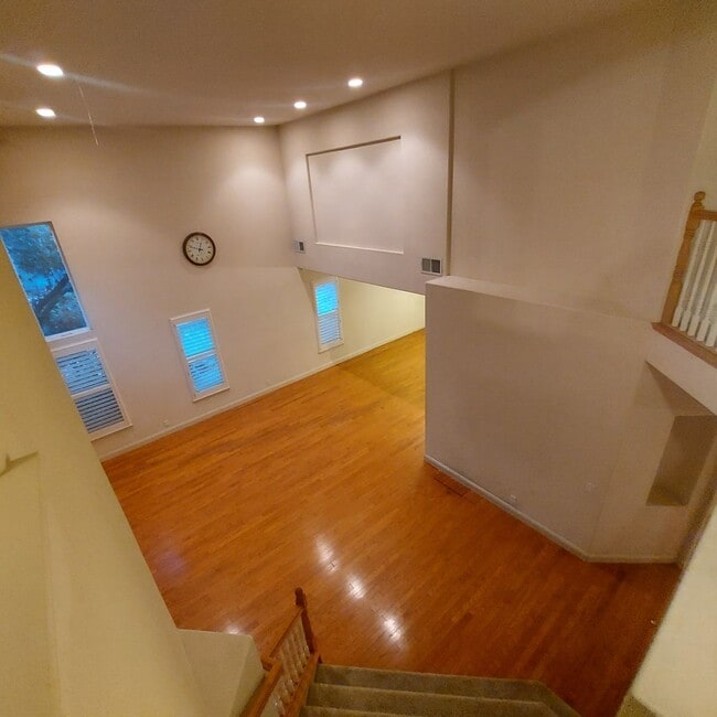 Building Photo - 2604 Javan Ln