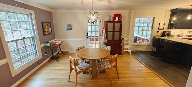 Building Photo - New renovation with River access in Midlothian