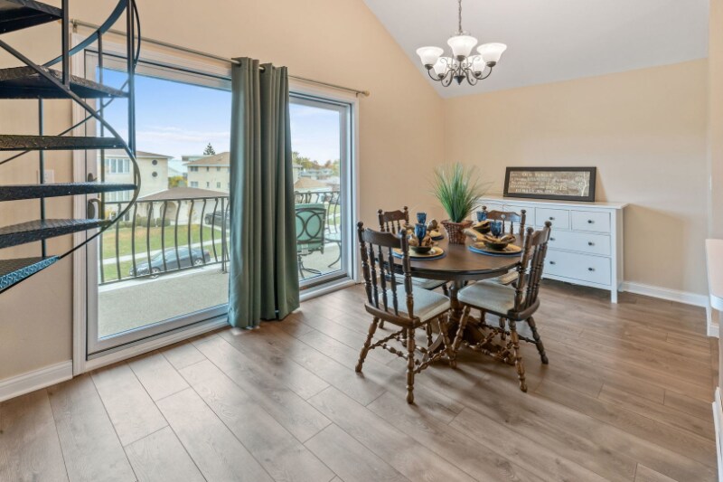 Building Photo - 16719 Paxton Ave