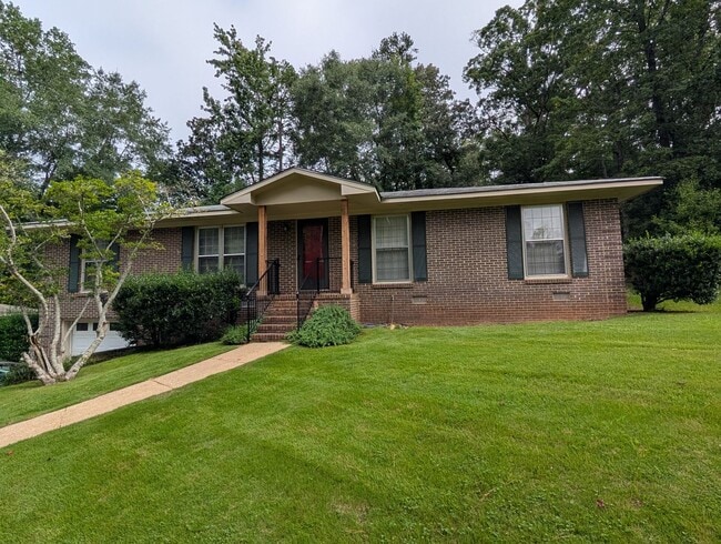 Building Photo - 308 Lancaster Ave