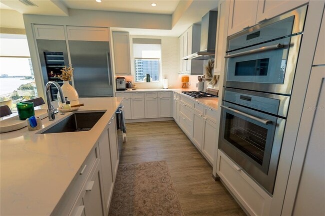 Building Photo - 2910 W Barcelona St