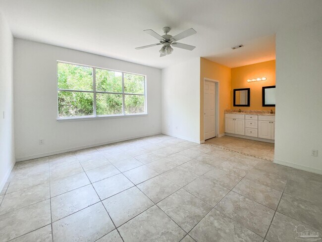 Building Photo - 13528 Perdido Key Dr