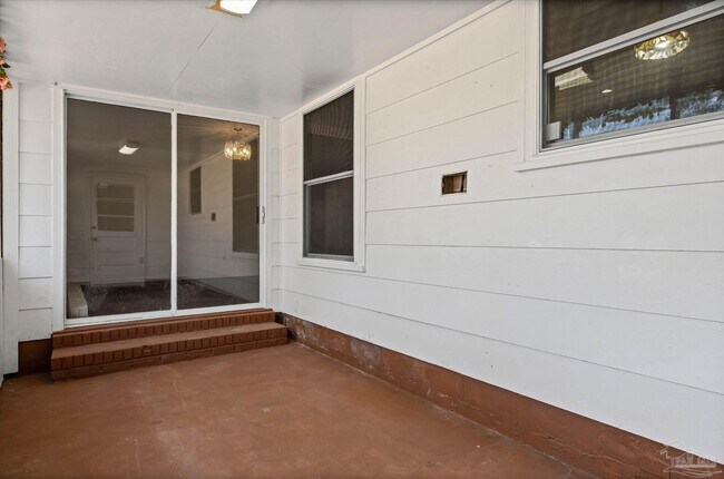 Building Photo - 8229 Ridgefield Rd