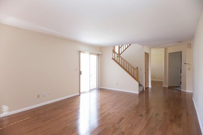 Building Photo - Home backing to foothills