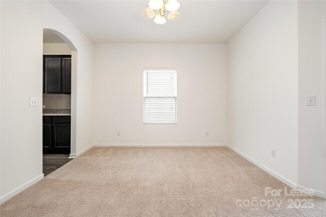Building Photo - 10327 Snowbell Ct