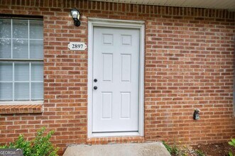 Building Photo - 2897 Spruce Cir