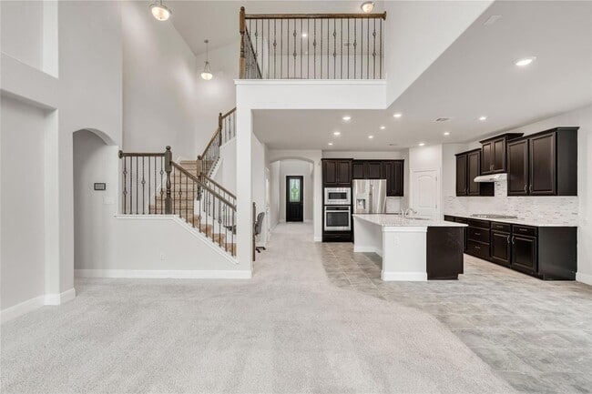 Building Photo - 5300 Cipriano Dr