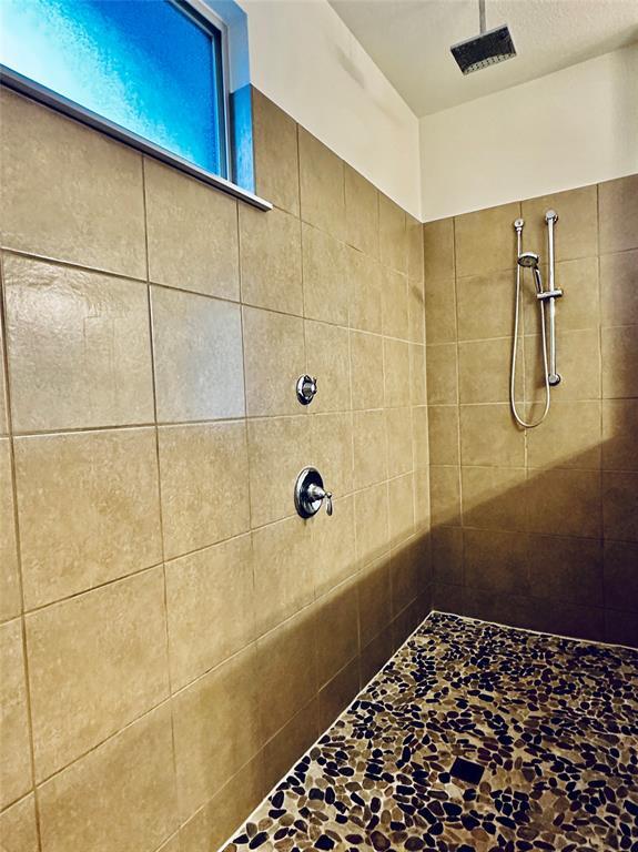 Building Photo - 3308 De Torres Cir
