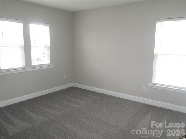 Building Photo - 12623 Cumberland Cove Dr