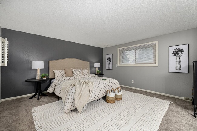 Building Photo - Two-Story home in  Cherry Creek Racquet Cl...