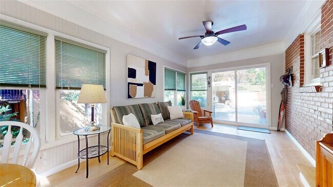 Building Photo - 1125 Willivee Dr