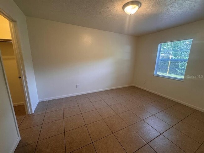Building Photo - 21362 Anderson Rd
