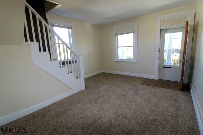 Building Photo - 2 br, 1 bath House - 15 Garrison Street