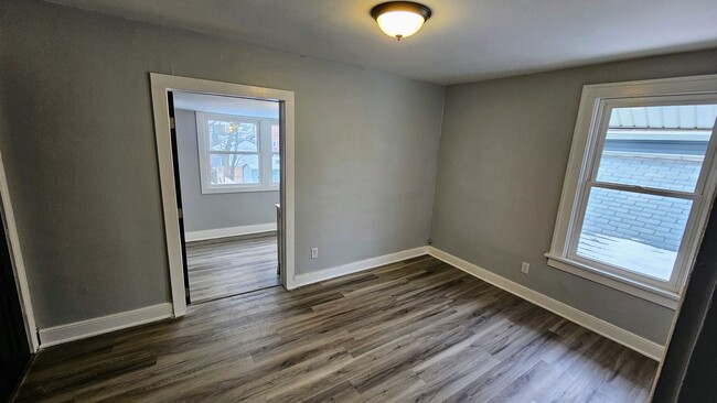 Building Photo - Remodeled 4 Bedroom home with a ton of charm!