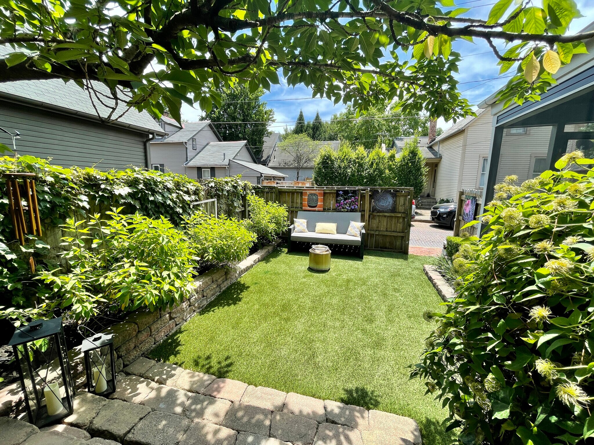 Building Photo - 196 E Columbus St