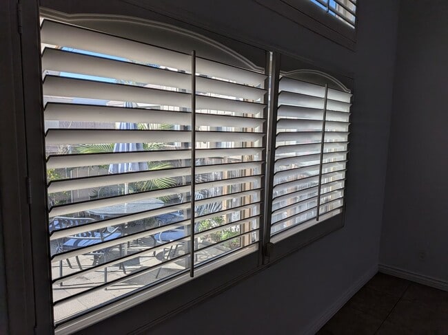 Building Photo - Appian Drive