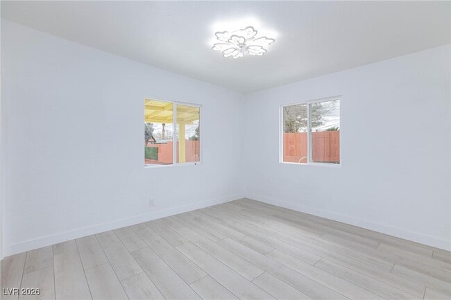 Building Photo - 3008 Lawndale St