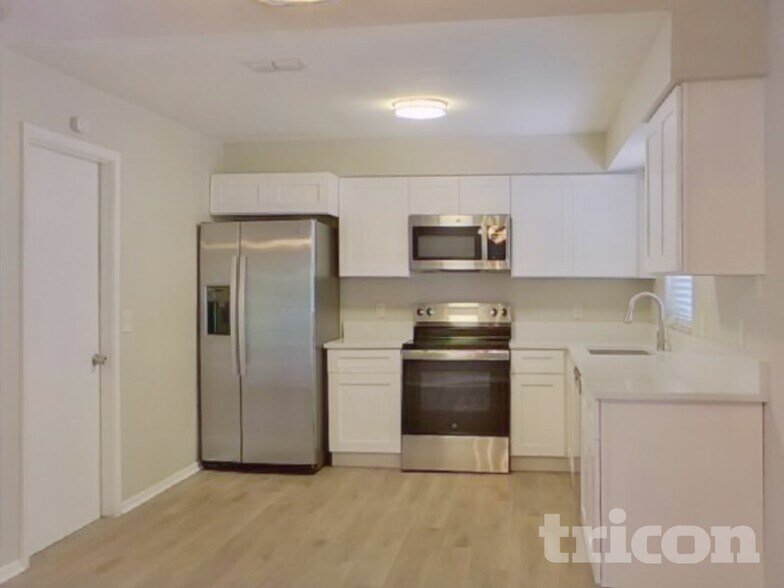 Building Photo - 1921 Cutty Bay Ct