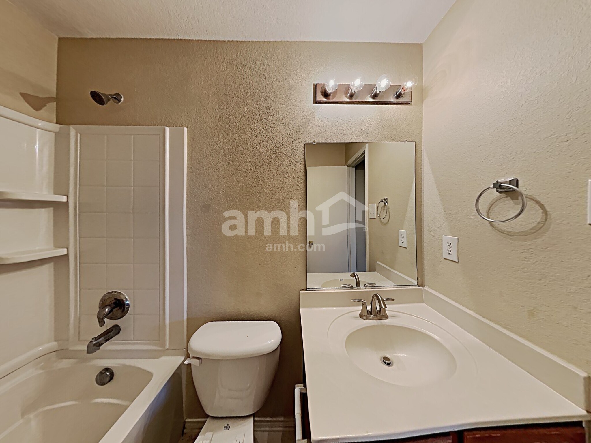 Building Photo - 1995 Kickapoo Trl