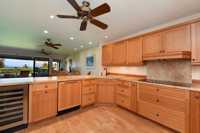 Building Photo - 50 Puu Anoano St