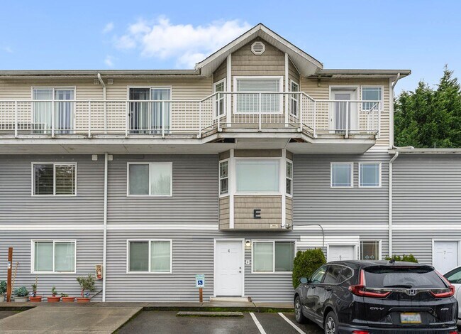 Building Photo - 3322 148th St SW