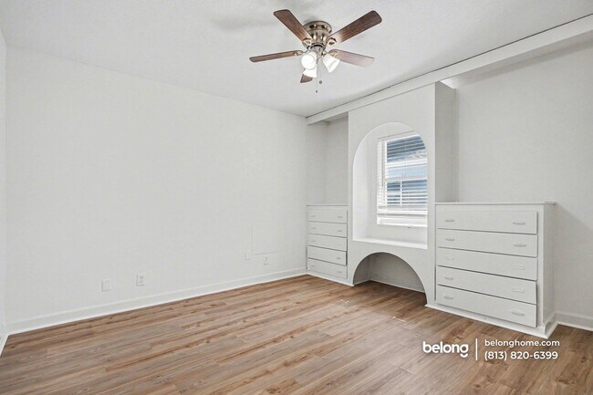 Building Photo - 403 Virginia St
