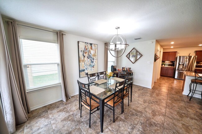 Building Photo - Charming 3-Bedroom Home in Meadows of Copp...
