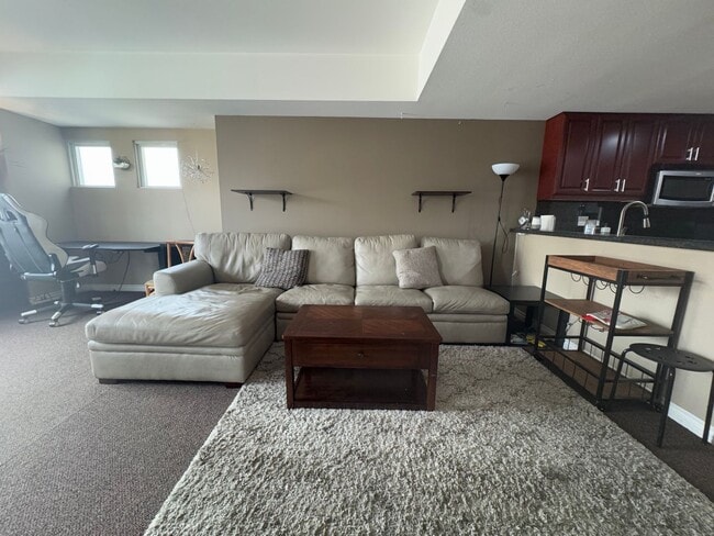 Building Photo - 1BD 1BA Condo in East Village