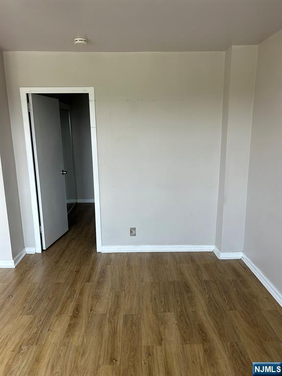 Building Photo - 285 Aycrigg Ave